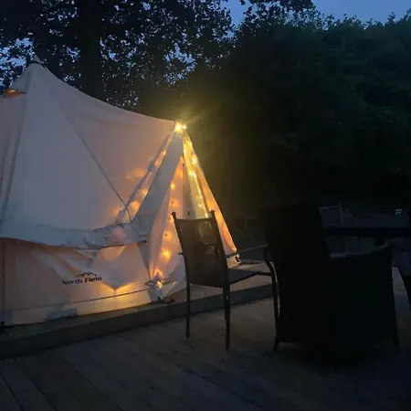 Glamping Mi Casa Tu Casadk Hotel Vissenbjerg Exterior photo